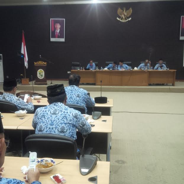 Wabup Zardewan Minta Pegawai Pemkab Pelalawan untuk Hindari Pungli