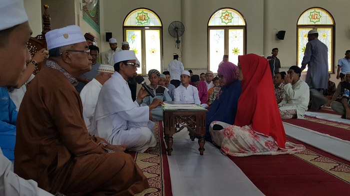ALHAMDULILLAH...Ucapkan Syahadat, Dua Wanita Cantik di Selatpanjang Ini Masuk Islam