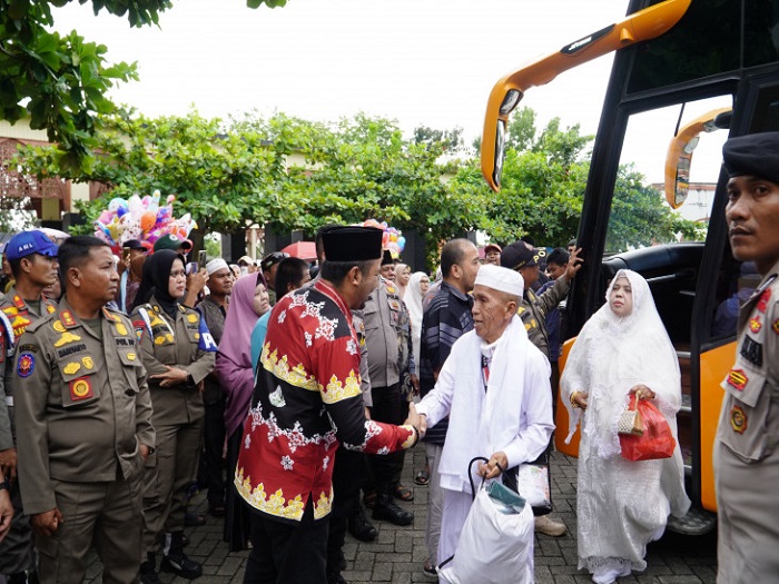 Jemaah Haji Kloter 5 Asal Kampar Tiba di Bangkinang