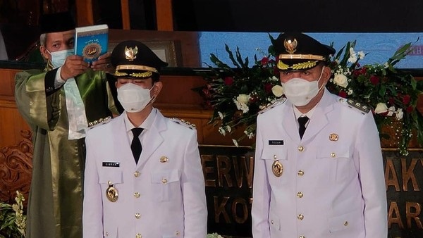 Putra dan Menantu Presiden Jokowi Dilantik jadi Wali Kota