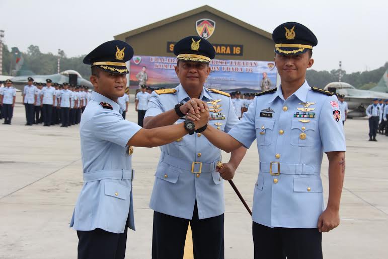 Tahniah...Mayor Pnb Nur Alimi Jabat Danskadron Udara 16