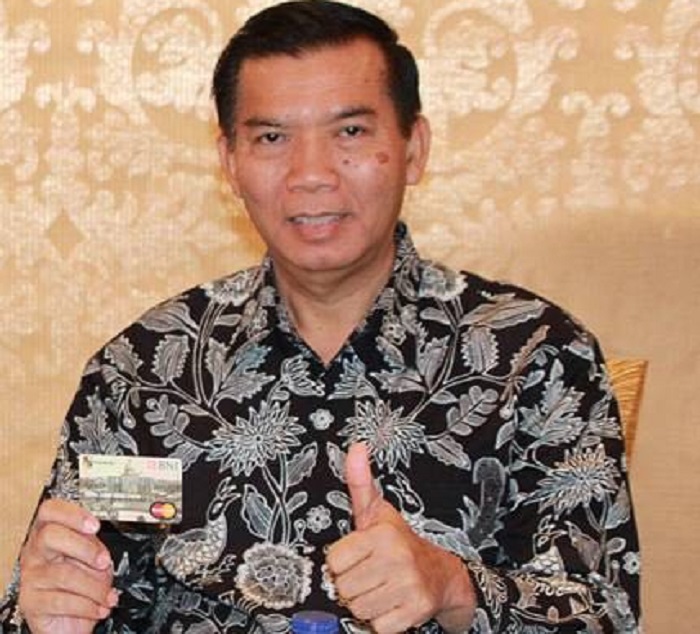 HEBAT...Lusa, DR H Firdaus ST MT Terima Penghargaan Pemimpin Visioner di Indonesia