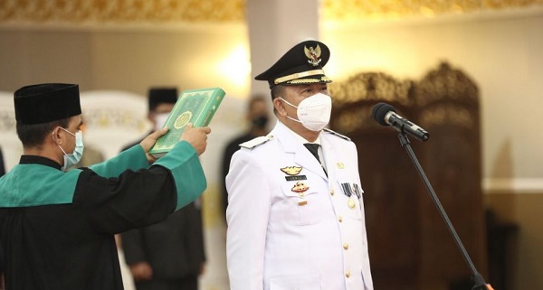 Dilantik Jadi Penjabat Wali Kota Dumai, Tugas Prioritas Jonli  Selesaikan Empat Masalah Ini...