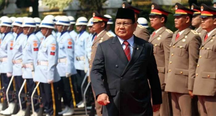 Pejabat Lain Sibuk dengan Radikalisme, Menhan Prabowo Malah Minta Masyarakat Waspadai Komunisme