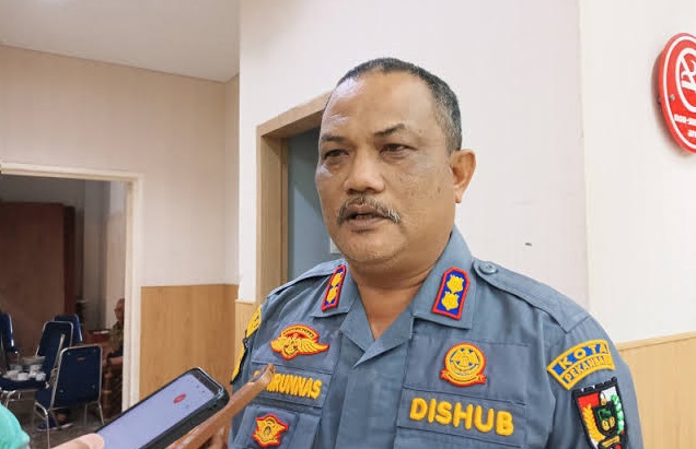 13 Ribu Kendaraan Angkutan Barang Terobos Lalu Lintas di Bundaran AKAP
