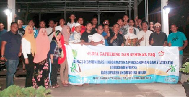 Hadiri Malam Keakraban Media Gathering, Bupati Inhil Ajak Wartawan Bangun Daerah Lewat Pemberitaan 