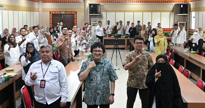Unri Dorong Peningkatan Kompetensi Dosen Melalui Pelatihan  AI Generatif