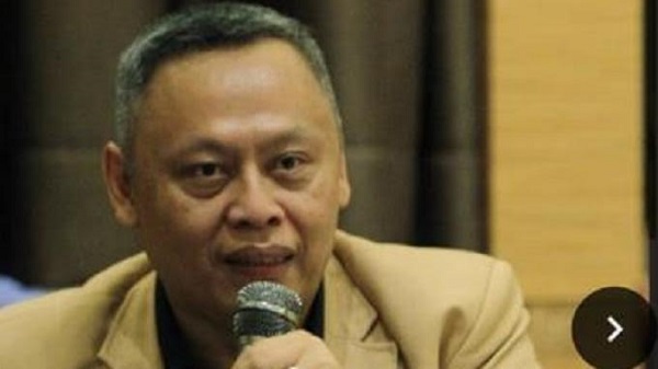 Jangan Pojokkan Jokowi Soal Rencana Kenaikan BPJS, Suhendra: Salahkan Pembisiknya!