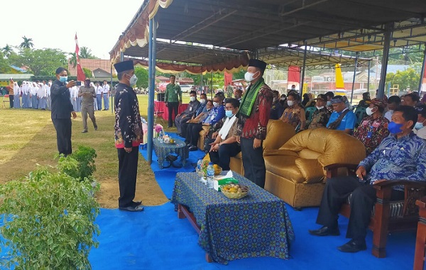  Pimpin Upacara Sumpah Pemuda Ke - 93  di Balai Jawa, Wabup Ingatkan  Pemuda Jauhi Narkoba