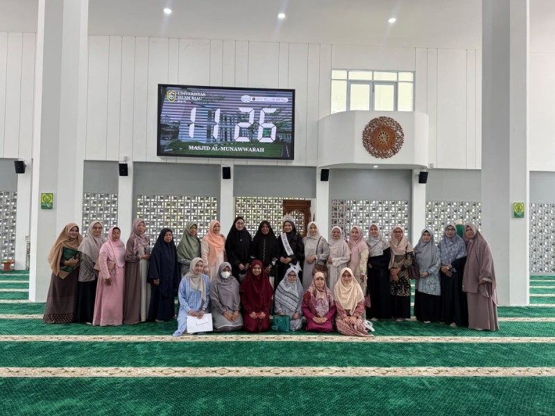 Memaknai Busana Syar’i dan Hijrah Dalam Menyambut Tahun Baru Islam 1448 H