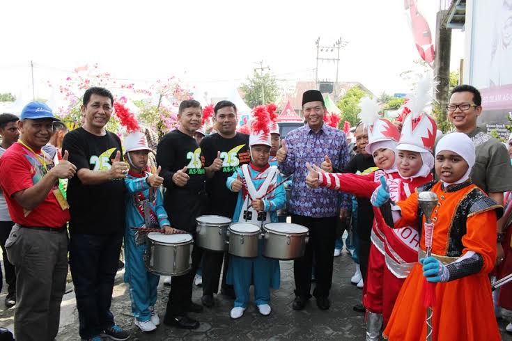Festival Drumband As-Shofa Rebutkan Piala Bergilir Walikota Pekanbaru