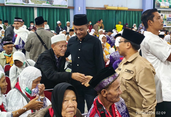 Dari Batam, Jemaah Haji Meranti Pulang Menggunakan Jalur Laut