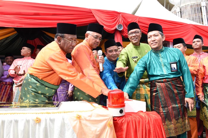 Diresmikan Gubri, Kini Kawasan Wisata Pantai Solop dan Candi Muara Takus Tak Lagi Gelap Gulita