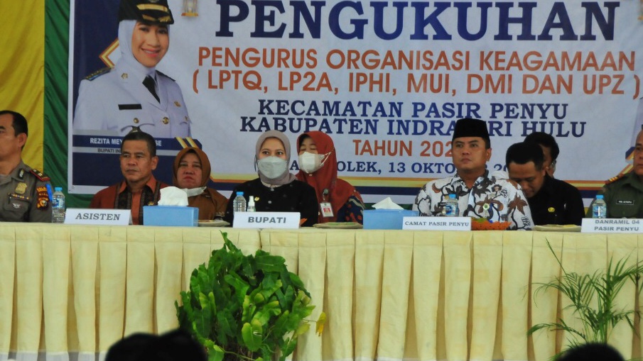 Bupati Inhu Hadiri Pengukuhan Enam Organisasi Keagamaan di Kecamatan Pasir Penyu