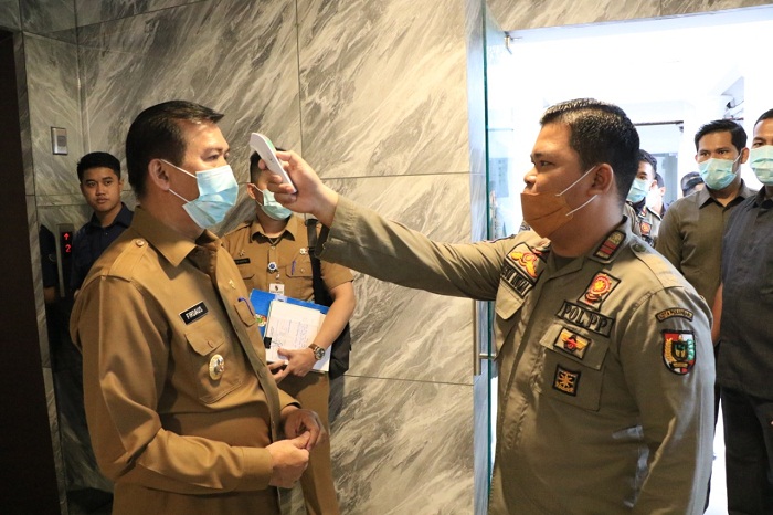 Tetapkan Status Pekanbaru Tanggap Darurat Covid-19, Wali Kota Terbitkan Surat Edaran