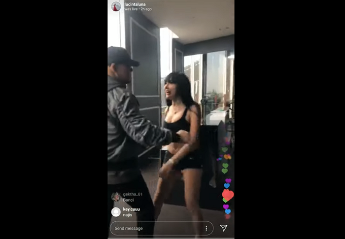 Jangan Ditonton! Ini Video Lucinta Luna Buka Aurat di Depan Deddy Corbuzier, 'Udah...Udah...' 