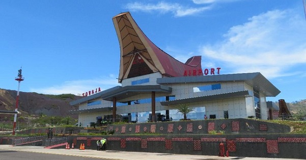 Menhub Minta Pemda Maksimalkan Bandara Tana Toraja untuk Pariwisata
