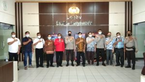 Menjelang Kegiatan Natal Kapolres Inhu Silaturahmi dengan  Seluruh Pendeta.