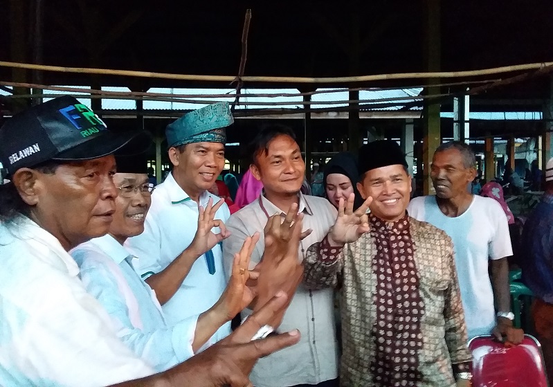 Kampanye Dialogis di Desa Tanjung, Koto Kampar Hulu, Warga Bilang, Kalau Ada Firdaus untuk Apa Pilih Calon Lain...