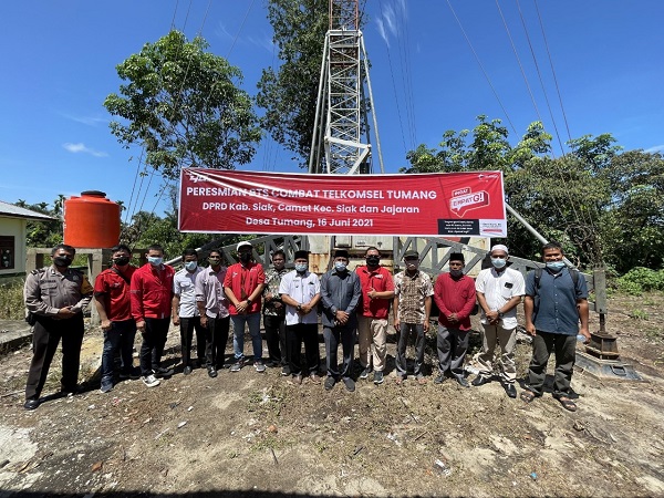 Telkomsel Hadirkan Compact Mobile BTS 4G LTE di Tumang  Siak