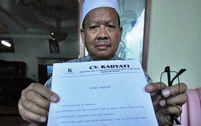 Astagfirullah... Sama-sama Haji, Anak Gugat Ayah Kandung Rp33 Miliar