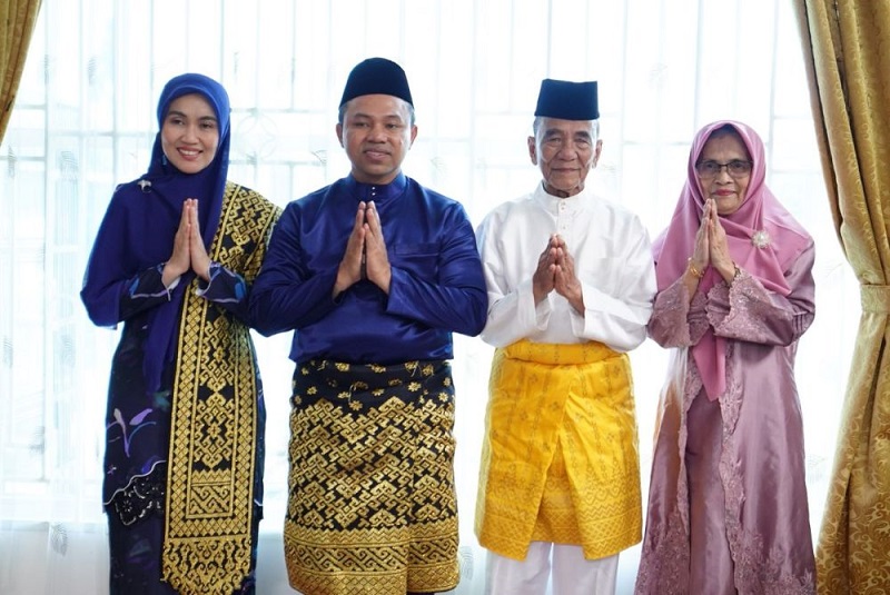 Wahid Bertemu Atuk Anas, Ini Wejangan yang Disampaikan...