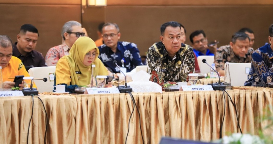Wabup Muzamil Hadiri Kunjungan Spesifik Komisi II DPR RI