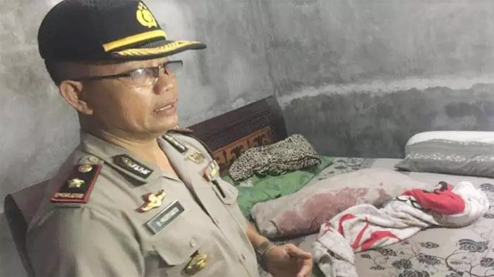 Konyol! Cinta Ditolak, Siswa SMA Tusuk Gurunya yang Sudah Bersuami, 'Saya Cinta dan Sayang Dia'