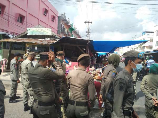Satpol PP Sisir PKL di 6 Ruas Jalan dalam Kota Pekanbaru