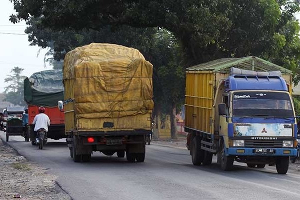 Jelang Idul Fitri, Angkutan Barang di Pekanbaru  Dilarang Melintas Mulai 17 April