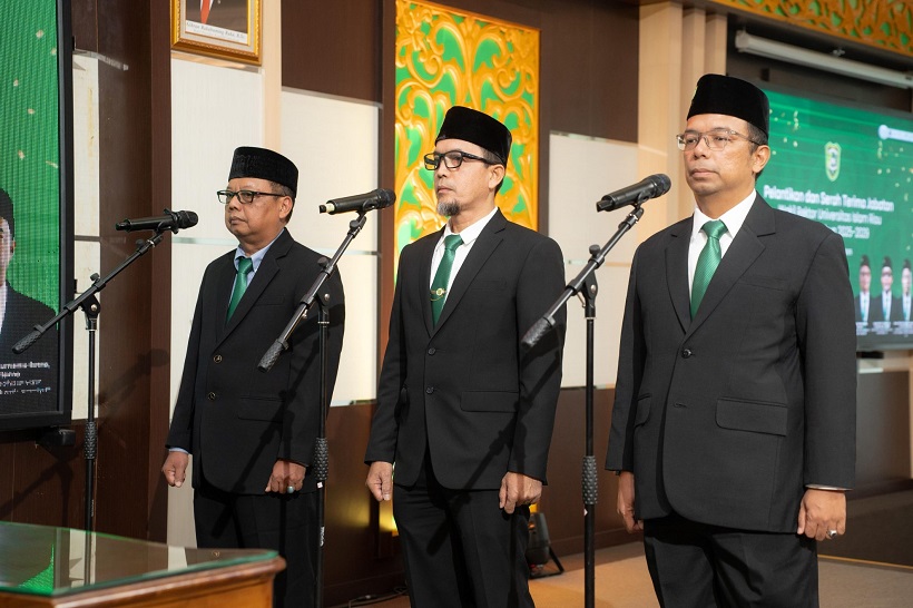Rektor UIR resmi Lantik Tiga Wakil Rektor
