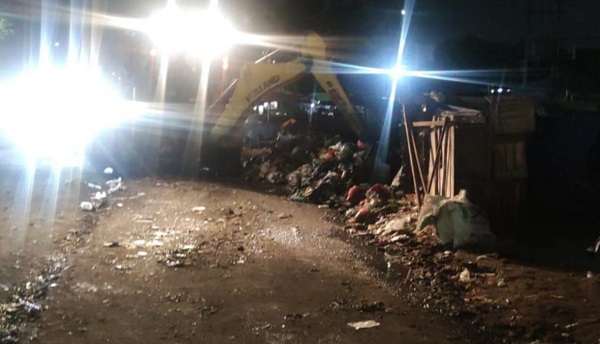 Good Bye... Lokasi  Tumpukan Sampah di Dekat Pasar Pagi Arengka Akan Dijadikan Lokasi Parkir
