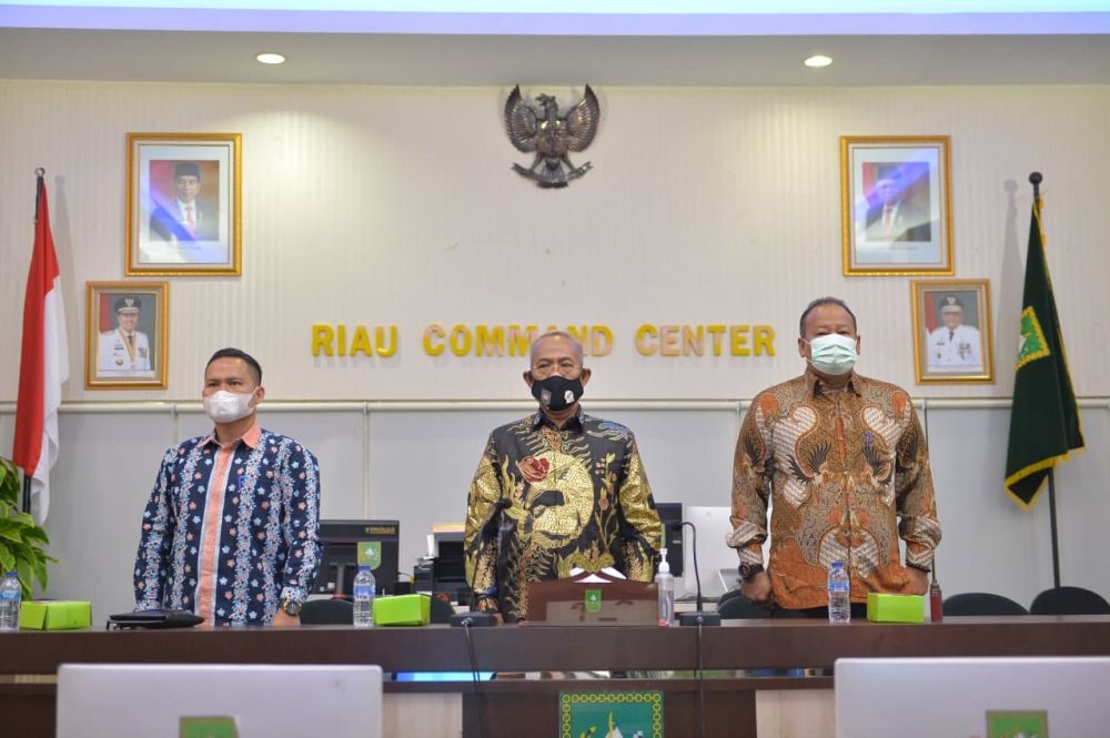 Kepala Kesbangpol Riau Hadiri Upacara Peringatan HBN Ke-72 Secara Virtual