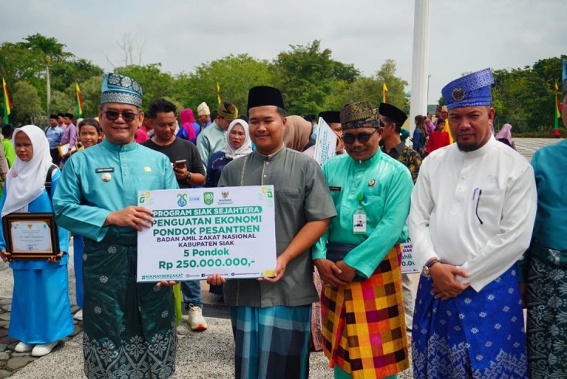 717 Mustahik Terima Bantuan BAZNas di Hari Jadi Siak Ke-25
