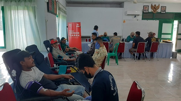 Peringati Hari Donor Darah Se-Dunia, Karyawan Asian Agri Lakukan Aksi Kemanusiaan