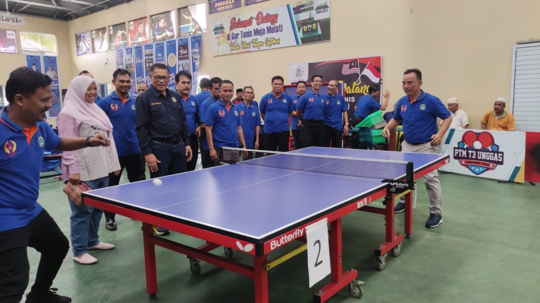 Kadispora Pekanbaru Hazli Resmi Buka Kejurkot PTMSI Pekanbaru