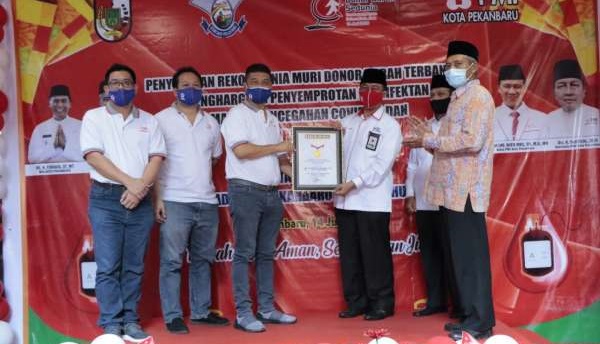 Pecah Rekor, Wawako Ayat Cahyadi Apresiasi Antusiasme Masyarakat Pekanbaru Donorkan Darah