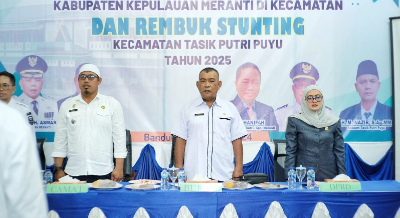 Asisten II Rokhaizal Buka Musrenbang dan Rembuk Stunting Kecamatan Tasik Putri Puyu