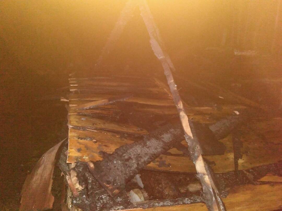 Sijago Merah Mengamuk, 1 Unit Rumah di Desa Teluk Pataian GAS Tinggal Puing