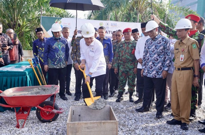 Zulkifli Hasan Letakkan Batu Pertama Gedung Mahmud Marzuki Tower Umri