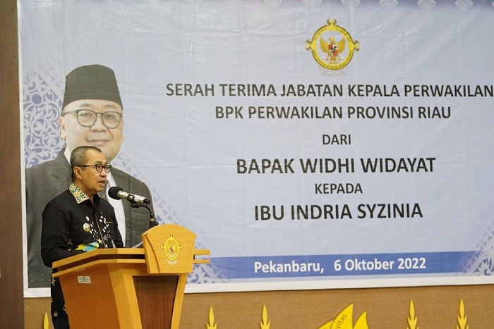 Hadiri Sertijab Kepala BPK Perwakilan Riau, Gubri: Selamat Bertugas