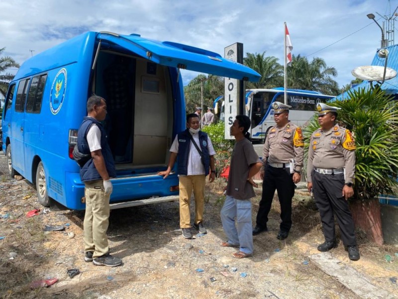 30 Sopir Angkutan Umum Jalani Tes Urine Dadakan di Pelalawan