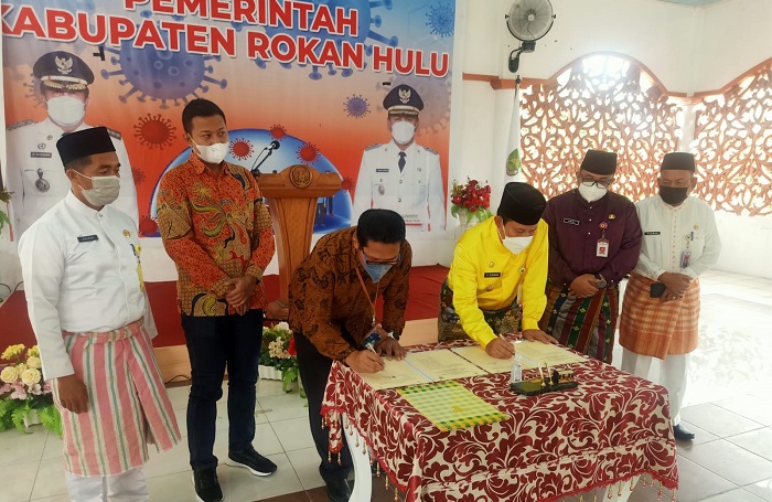 Teken MoU Dengan Pemda Rohul,PLN Siap Terangi Rohul Hingga ke Dusun