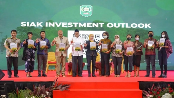 Pertama di Indonesia, Bupati Alfedri Luncurkan Outlook Investasi Yurisdiksi Siak