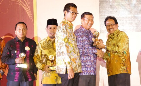 INSPIRATIF, Sindo Sejajarkan Wali Kota Pekanbaru dengan Wali Kota Bandung