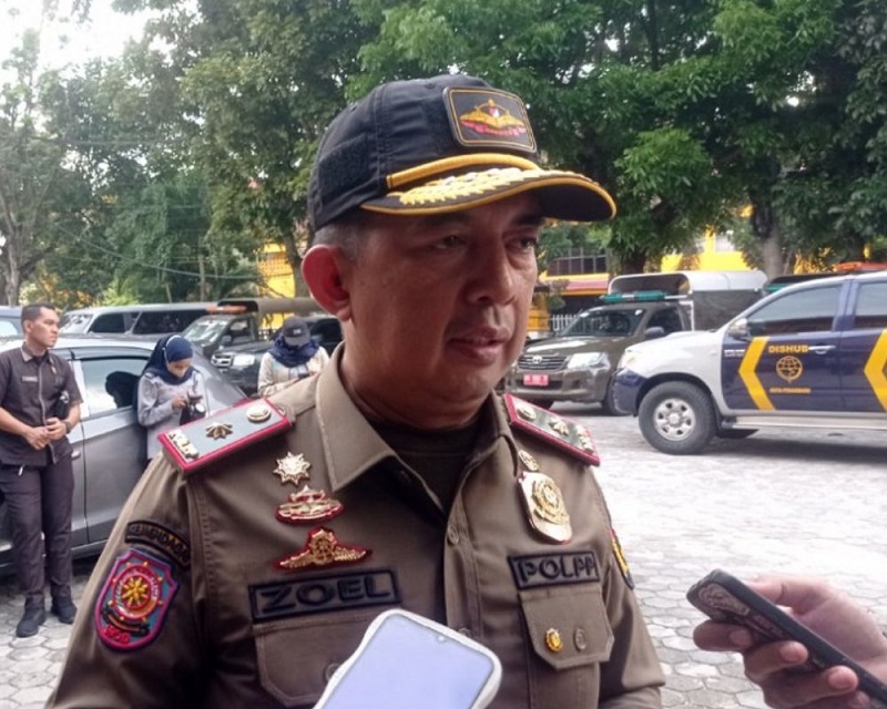 Satpol-PP Kerahkan 200 Personel Tertibkan Spanduk dan Baliho Paslon