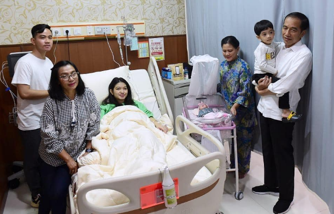 Cucu Ketiga Jokowi Lahir, Gibran Beri Nama Putrinya La Lembah Manah, Artinya?
