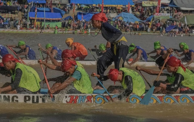 Pacu Jalur Kuansing 2025, Sejarah dan Tradisi yang Kian Mendunia