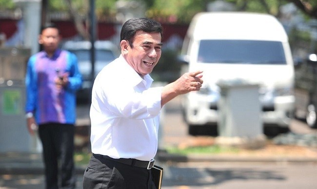 Soal Rencana Menag Fachrul Razi  Larang Cadar dan Celana Cingkrang, Alumnus 212: Beliau Arogan, Serampangan!