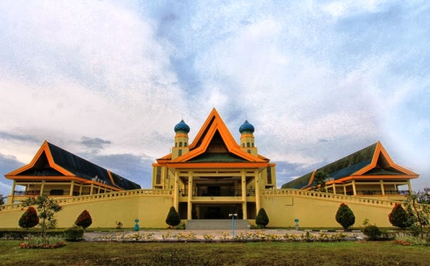PNS Berprestasi di Siak Dapat Hadiah Paket Umrah